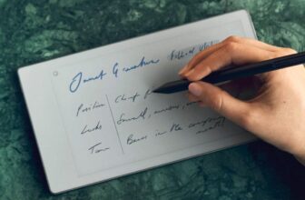 Exceptional’s tiny E Ink pill needs to switch your old skool pocket book