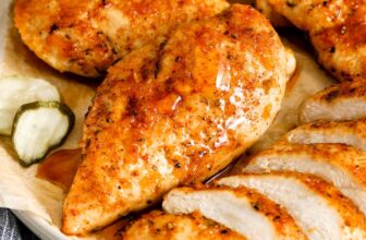 Sizzling Honey Rooster: Candy-Warmth That Delivers