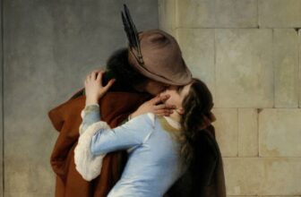 Apes Have been Kissing Thousands and thousands of Years Earlier than People, Examine Suggests