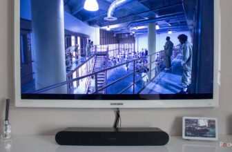 4 gadgets I can hook up with my TV with out an HDMI cable